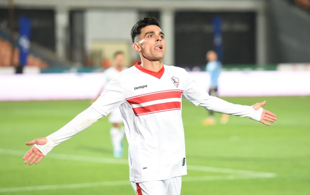 أشرف بن شرقي يغادر الزمالك مع نهاية عقده