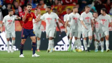 إسبانيا تخسر على ملعبها