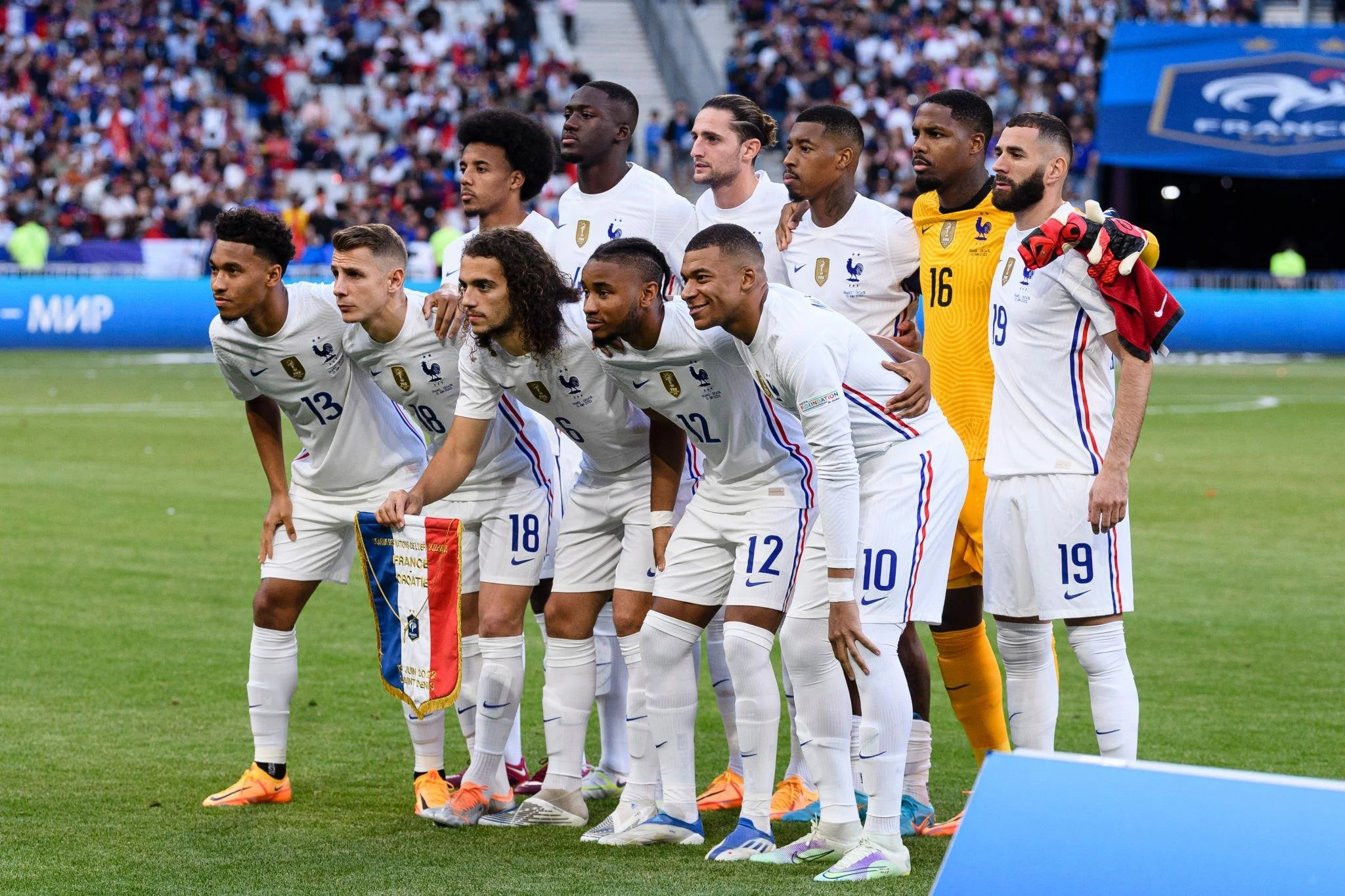 تأخذ فرنسا 25 لاعبا للمشاركة في نهائيات كأس العالم في قطر