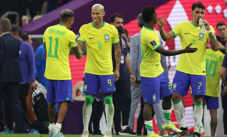 اختتمت البرازيل الفوز