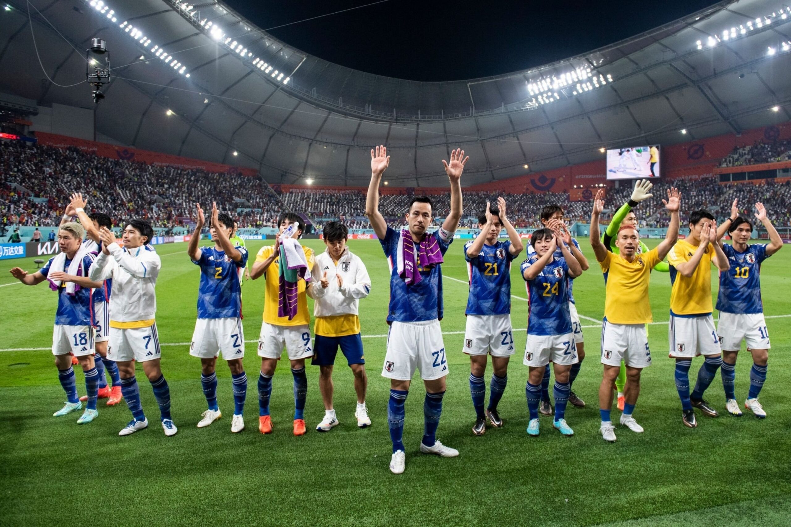 اليابان تكتب التاريخ بعبورها إلى الثمن النهائي من كأس العالم