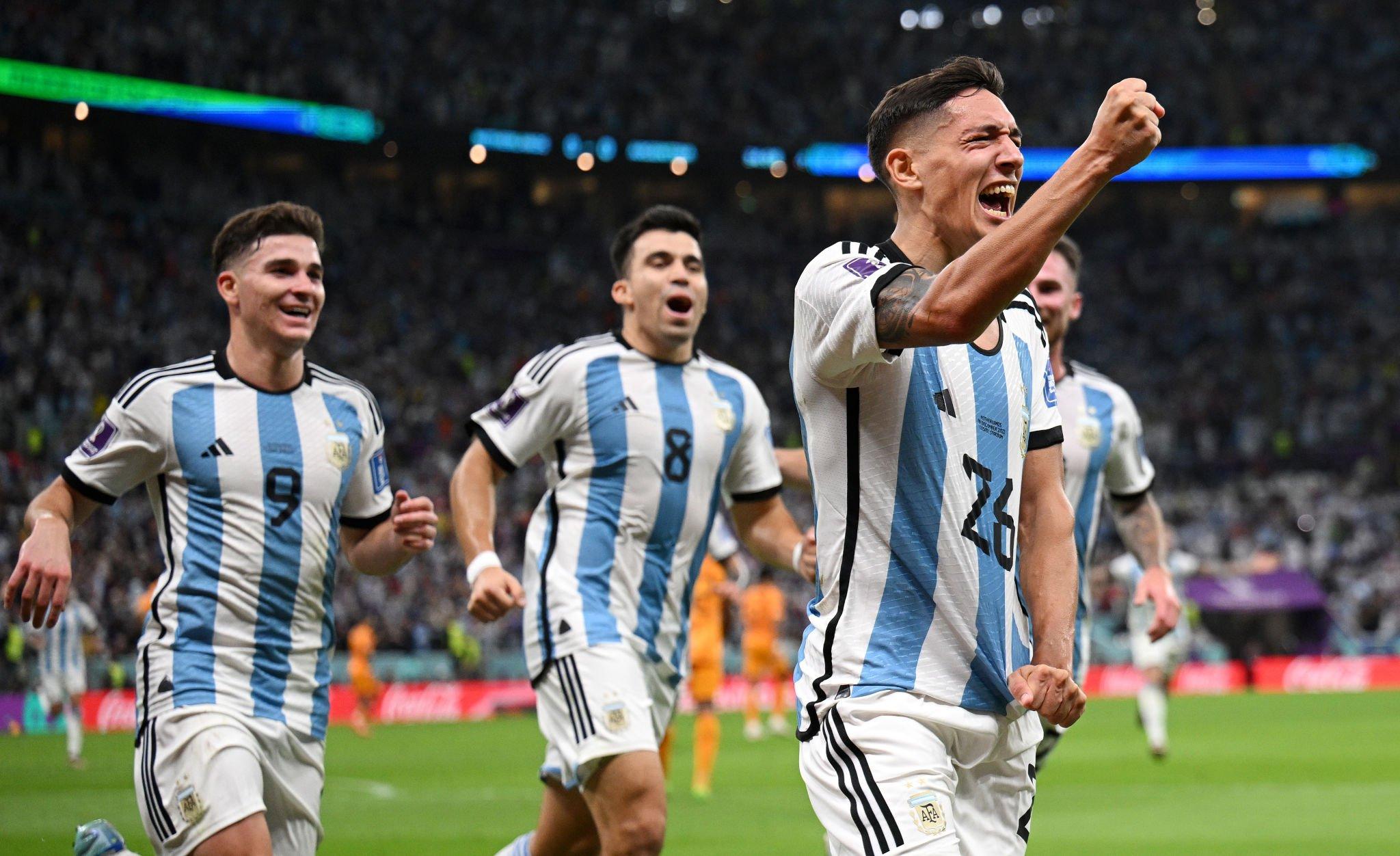 تسعى الأرجنتين لتحقيق أول كأس العالم لها منذ عام 1986